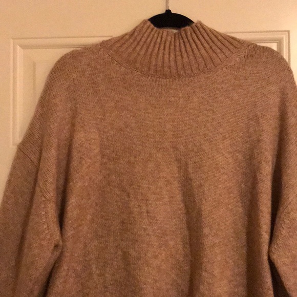 Tan turtleneck sweater - Picture 2 of 3